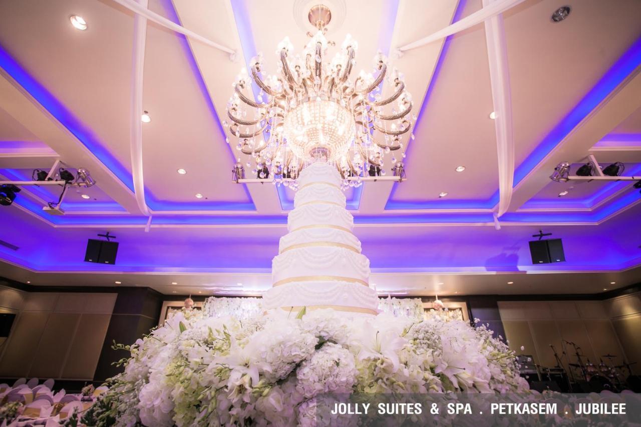 Jolly Suites&Spa Petkasem Haōhng Khēm Buitenkant foto