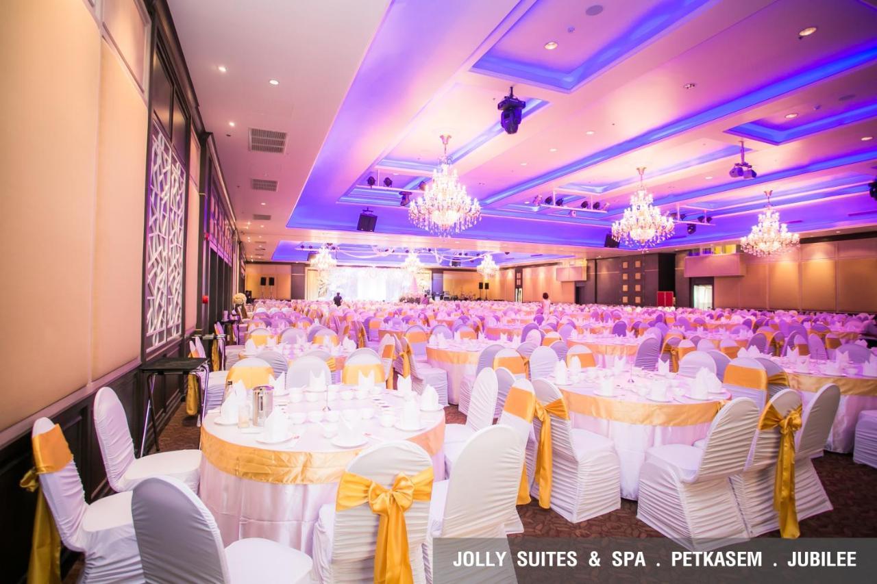 Jolly Suites&Spa Petkasem Haōhng Khēm Buitenkant foto